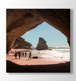 Cathedral Cove (New Zealand)